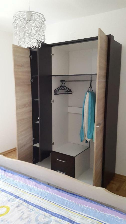 Apartmani Lamani Бибинє Екстер'єр фото