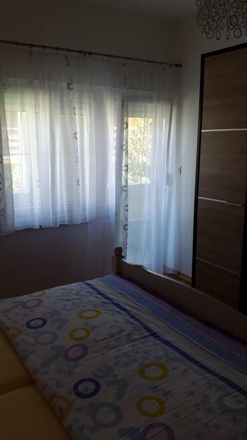 Apartmani Lamani Бибинє Екстер'єр фото