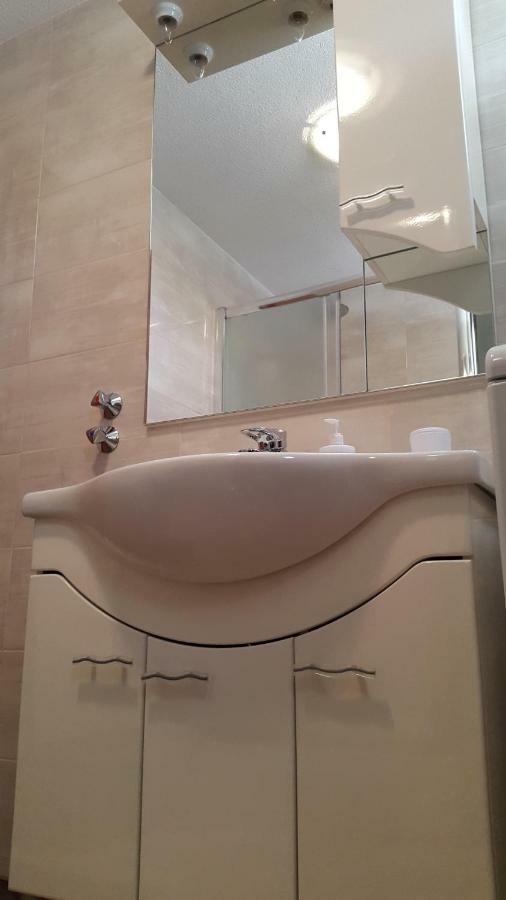Apartmani Lamani Бибинє Екстер'єр фото