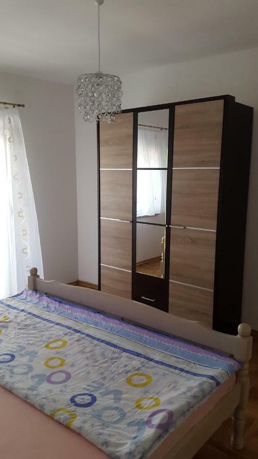 Apartmani Lamani Бибинє Екстер'єр фото